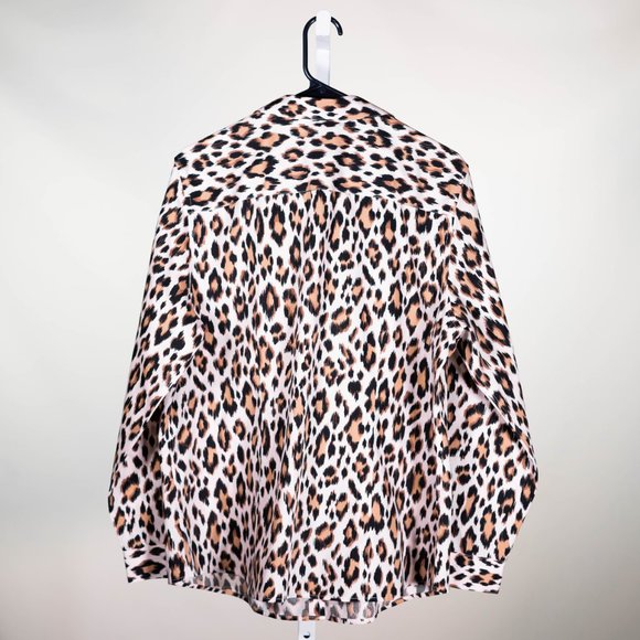NWOT Chico's Women's Shirt Button Up Animal Cheetah Print No Iron Top 3 US XL/16 - Picture 2 of 8